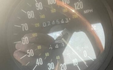 Alfa-romeo-spider-1985-silver-14