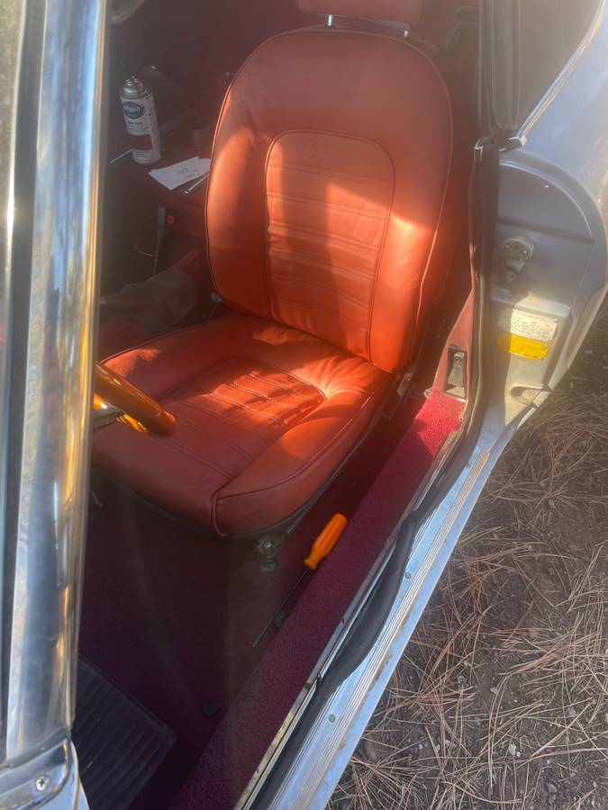 Alfa-romeo-spider-1985-silver-9