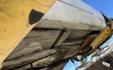 Alfa-romeo-spider-1986-7