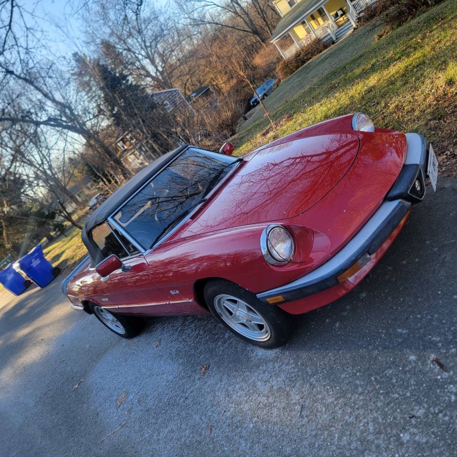 Alfa-romeo-spider-graduate-1988-red-3