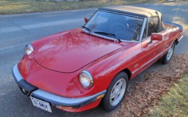 Alfa-romeo-spider-graduate-1988-red