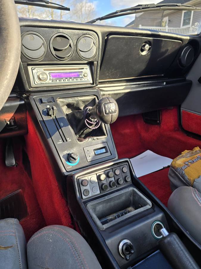 Alfa-romeo-spider-quadrifoglio-1987-blue-11