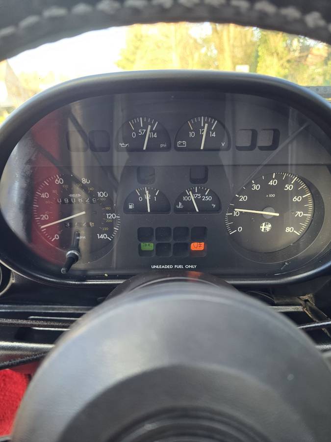 Alfa-romeo-spider-quadrifoglio-1987-blue-18