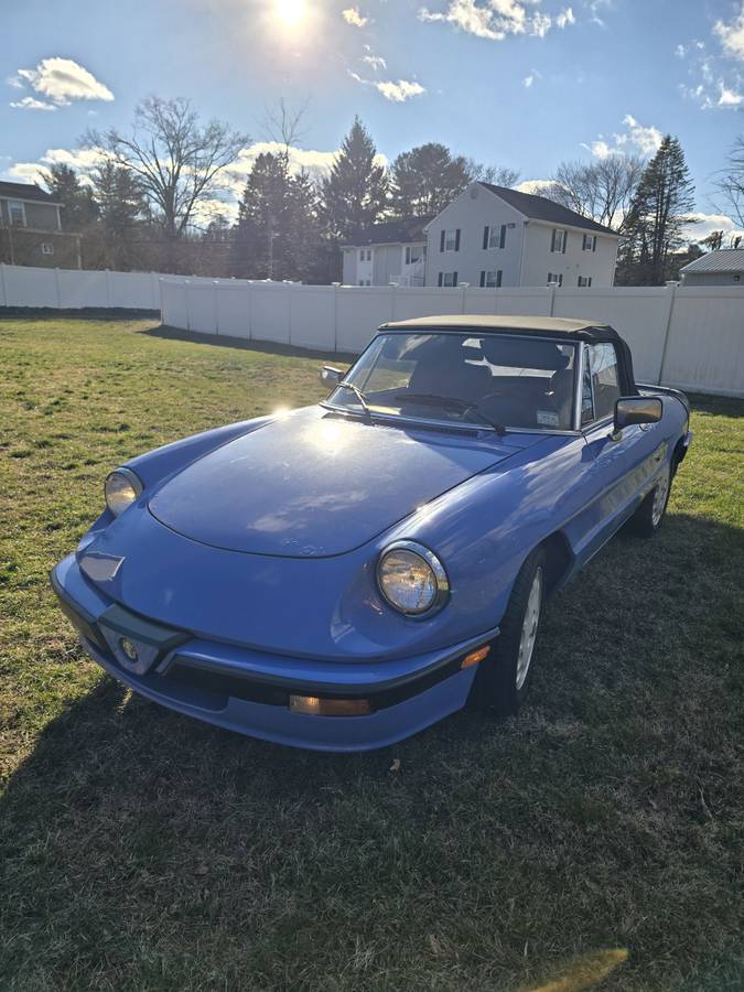 Alfa-romeo-spider-quadrifoglio-1987-blue-2