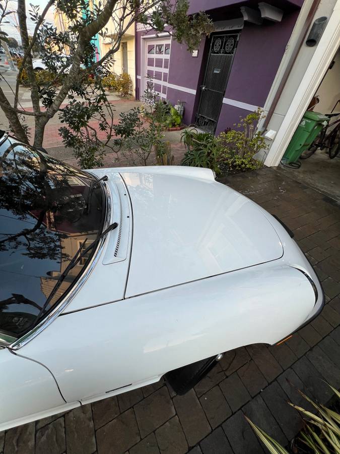 Alfa-romeo-spider-veloce-1986-white-1