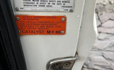 Alfa-romeo-spider-veloce-1986-white-3