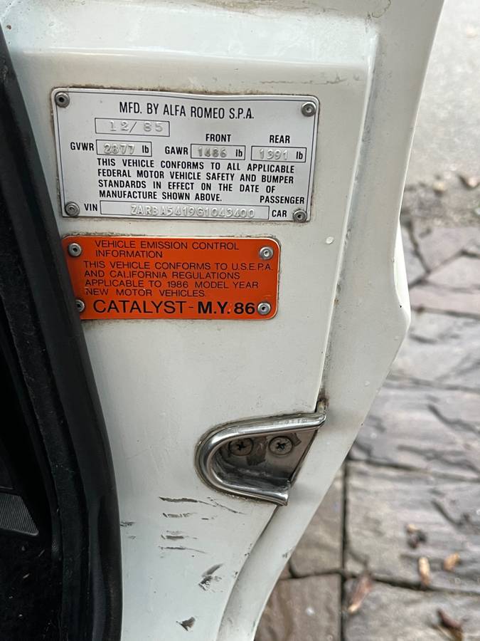 Alfa-romeo-spider-veloce-1986-white-3