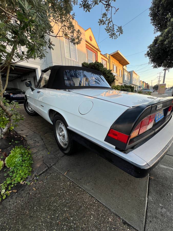 Alfa-romeo-spider-veloce-1986-white-7