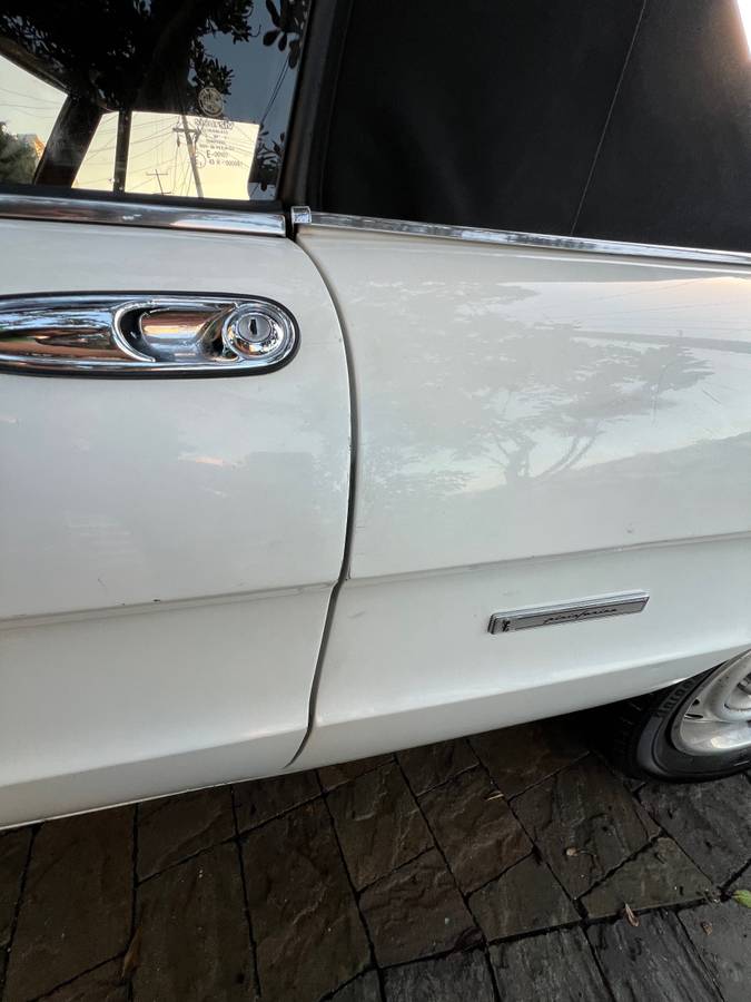 Alfa-romeo-spider-veloce-1986-white-9