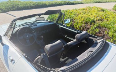 Alfa-romeo-spider-veloce-1989-white-5