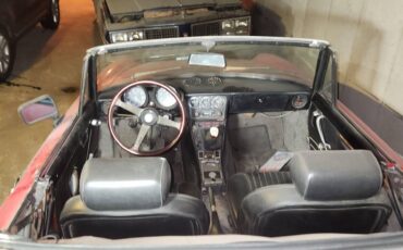 Alpha-romeo-spider-1978-red