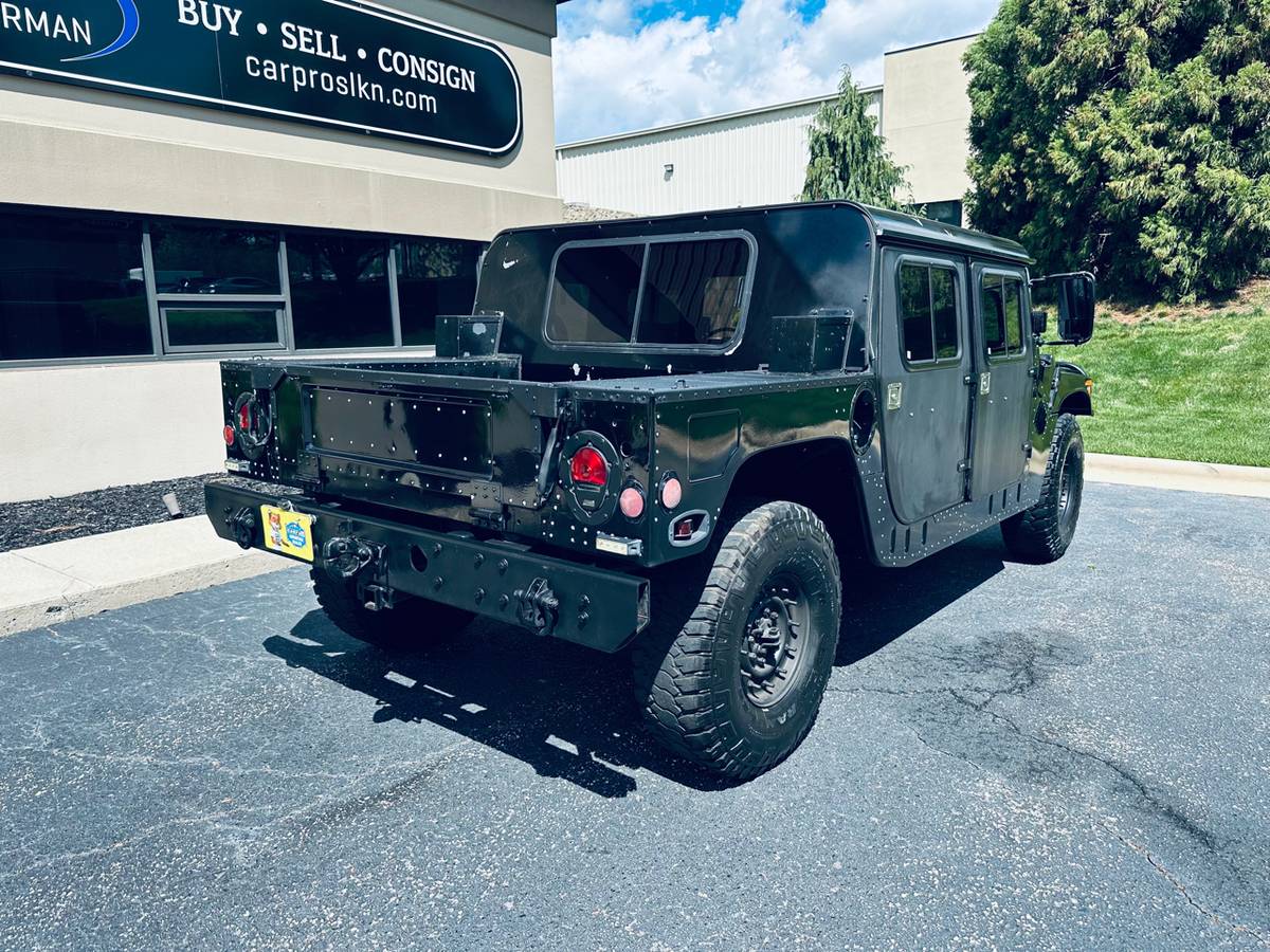 Am-general-humvee-diesel-1994-black-10