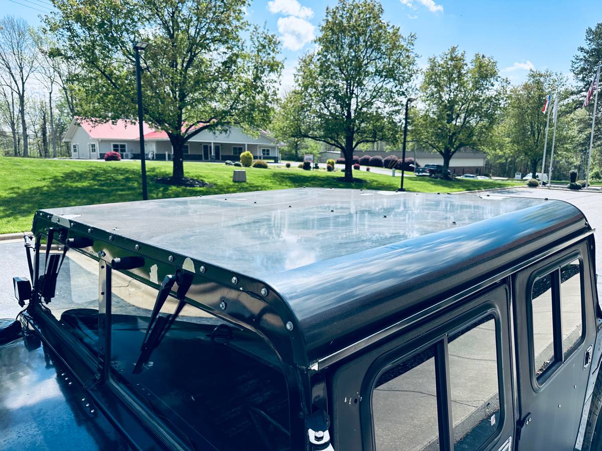 Am-general-humvee-diesel-1994-black-16