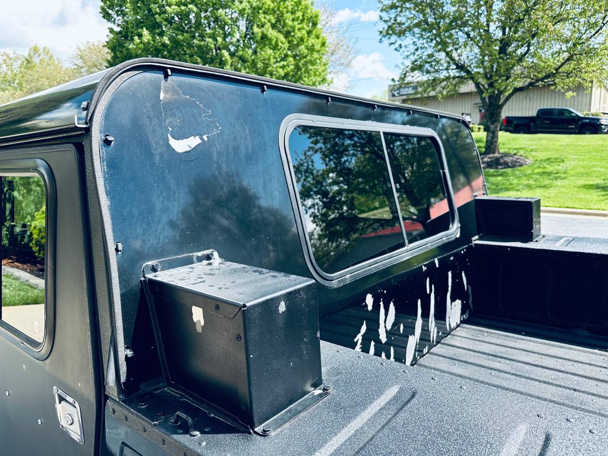 Am-general-humvee-diesel-1994-black-17