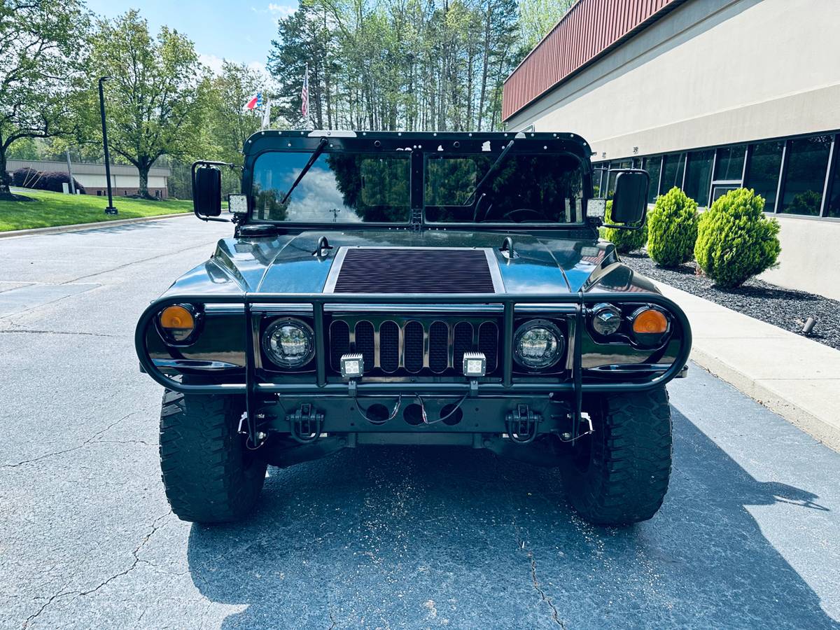 Am-general-humvee-diesel-1994-black-20