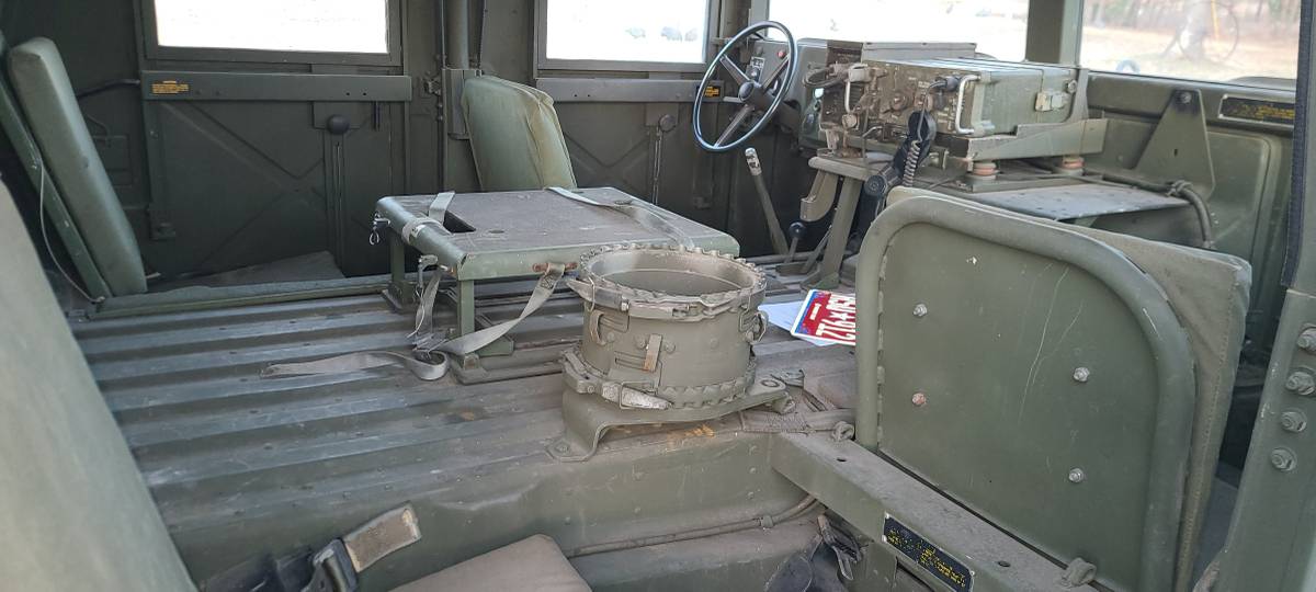 Am-general-m966-diesel-1985-green-11