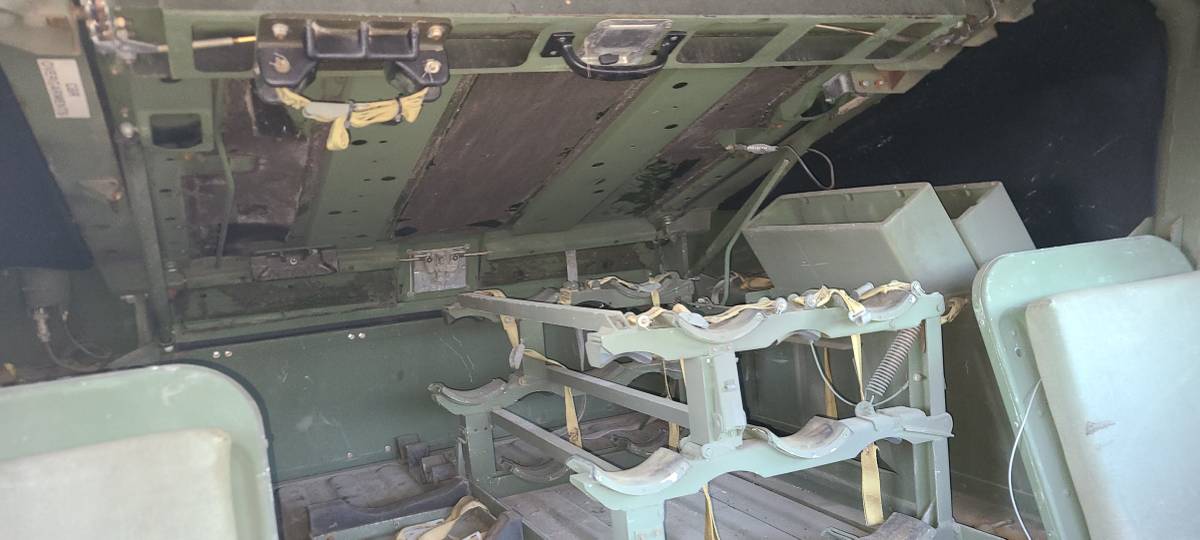 Am-general-m966-diesel-1985-green-13