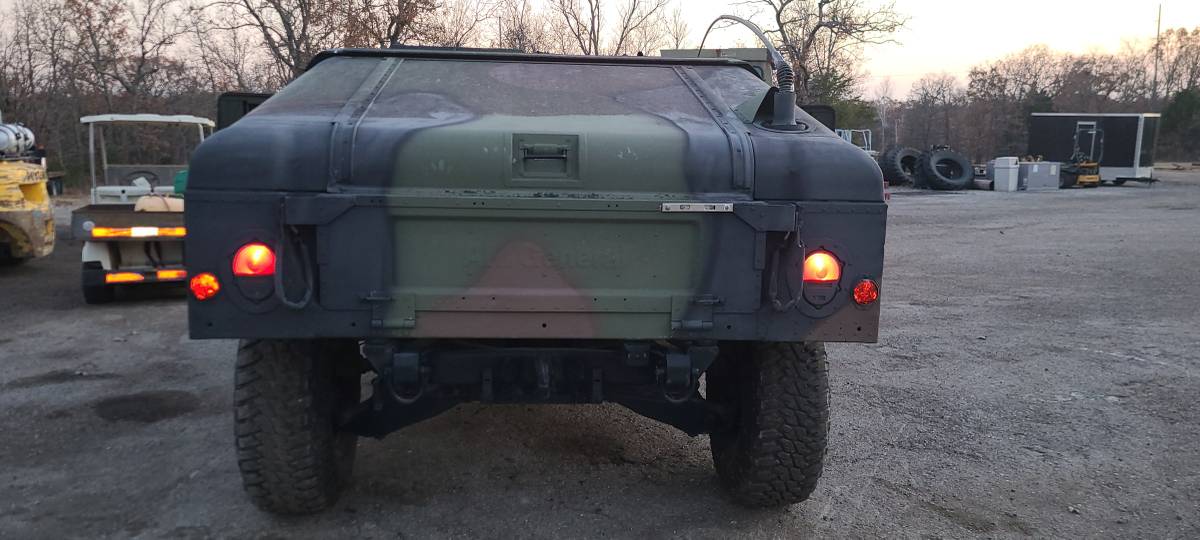 Am-general-m966-diesel-1985-green-8