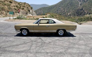 Amc-ambassador-1968-3