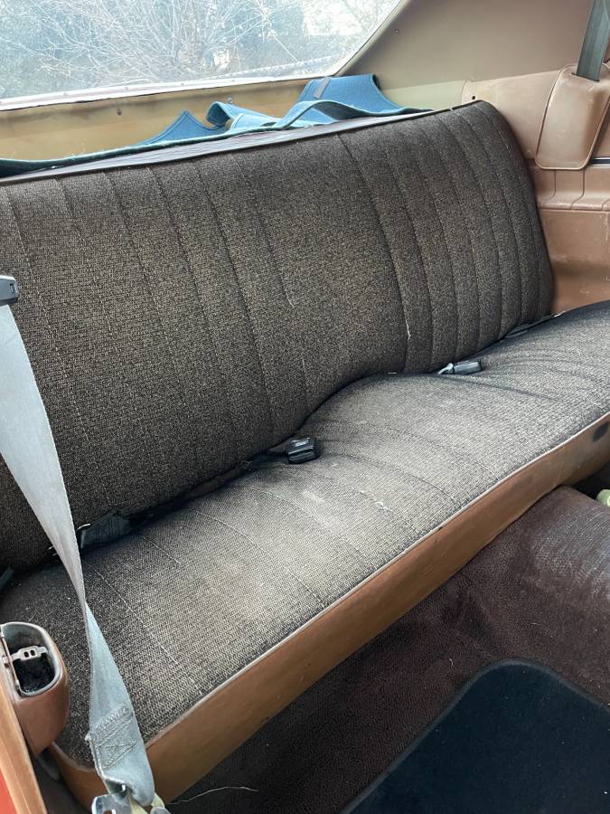 Amc-javelin-1974-orange-19