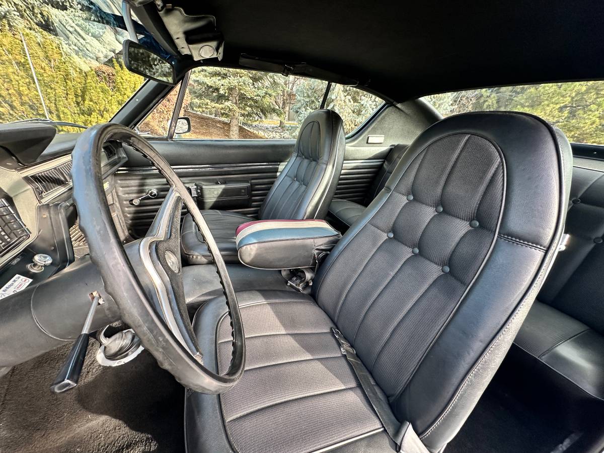 Amc-rebel-machine-1970-white-11