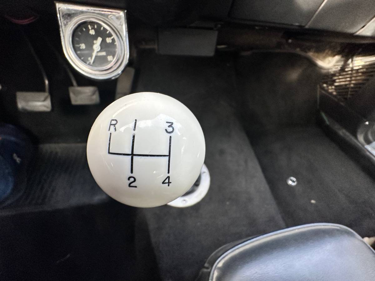 Amc-rebel-machine-1970-white-17