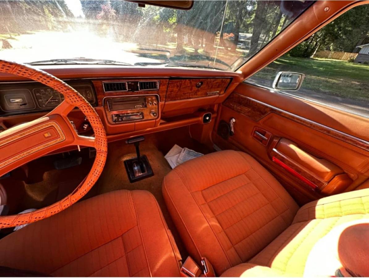 American-motors-eagle-1982-yellow-19