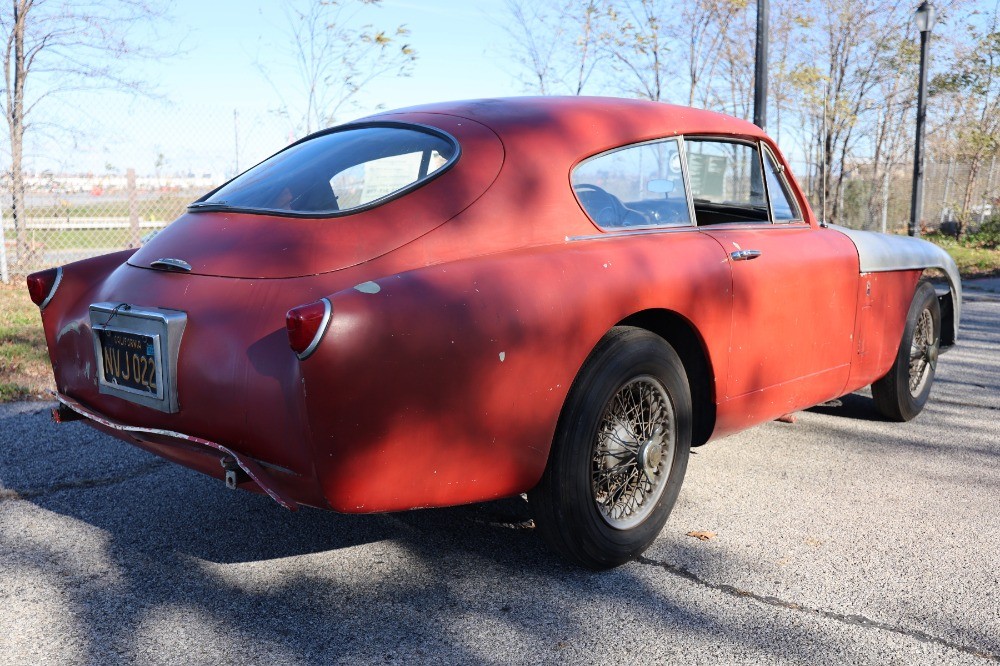 Aston-Martin-DB24-1957-4
