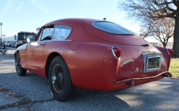 Aston-Martin-DB24-1957-5