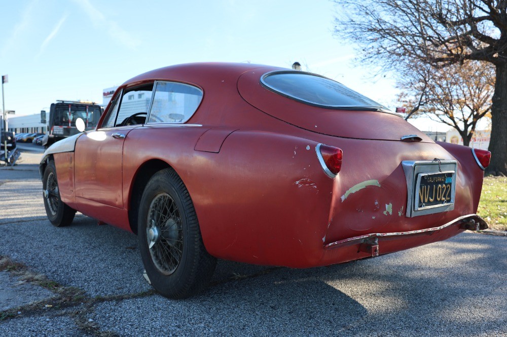 Aston-Martin-DB24-1957-5