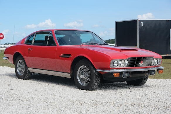 Aston-Martin-DBS-1969-Saloon-1
