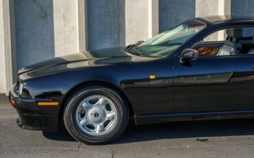 Aston-Martin-Virage-1992-Coupe-39