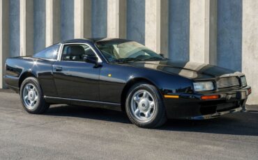 Aston-Martin-Virage-1992-Coupe