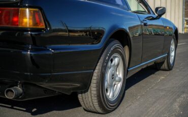 Aston-Martin-Virage-1992-Coupe-9