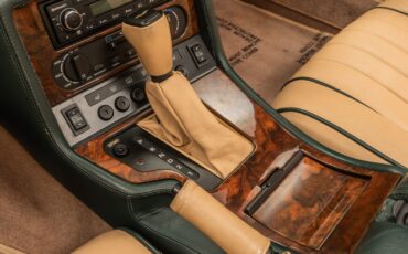 Aston-Martin-Virage-1993-2D-Coupe-27