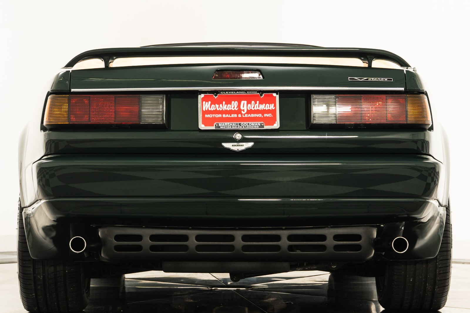 Aston-Martin-Virage-1993-2D-Coupe-7