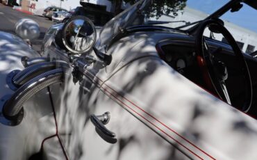 Auburn-boattail-speedster-1978-19