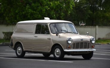 Austin-1967-Van-1