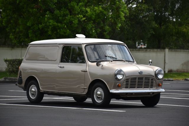 Austin-1967-Van-1