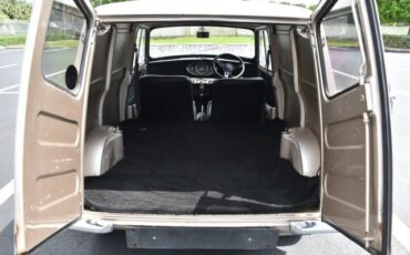 Austin-1967-Van-18