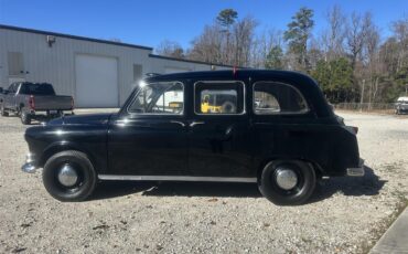 Austin-Fx4-taxi-cab-1967-Black-Leather-tan-5