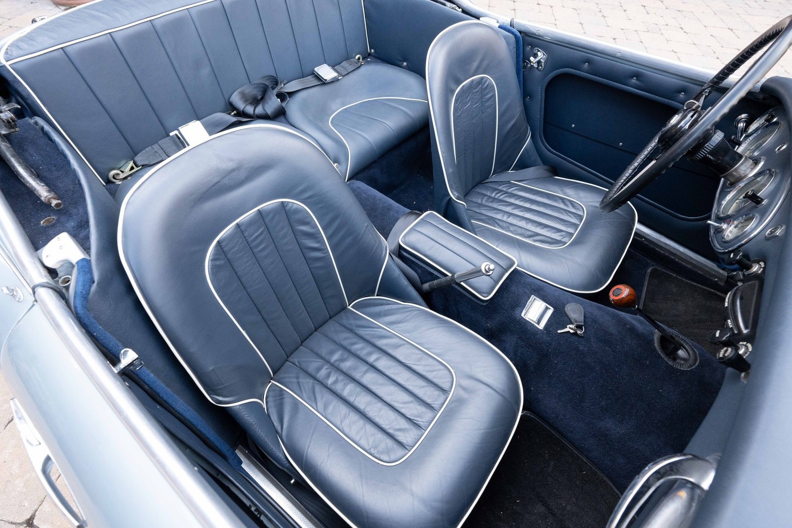 Austin-Healey-3000-1960-Convertible-8