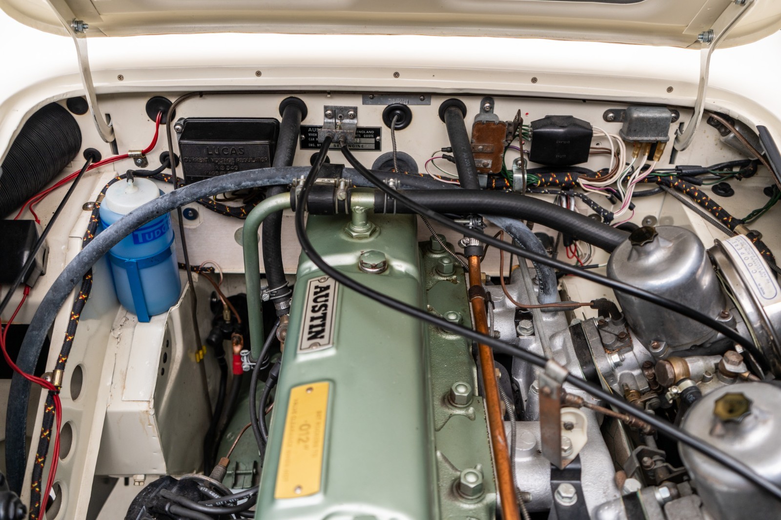 Austin-Healey-3000-1965-Convertible-18