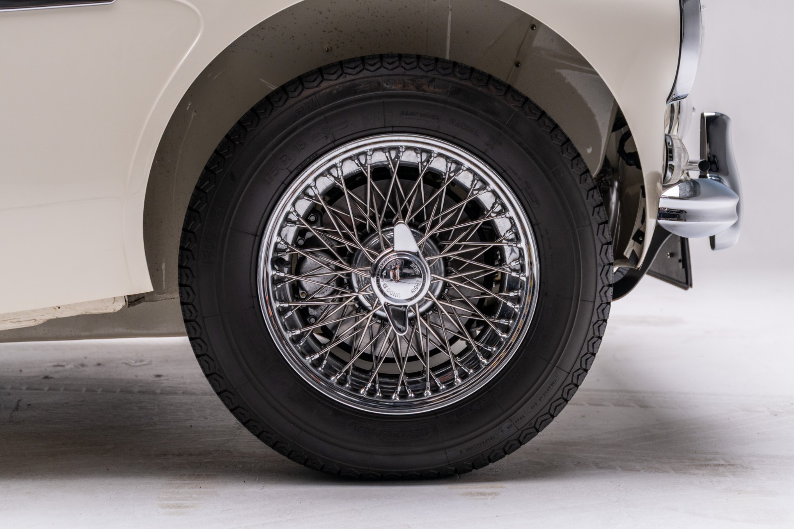 Austin-Healey-3000-1965-Convertible-24