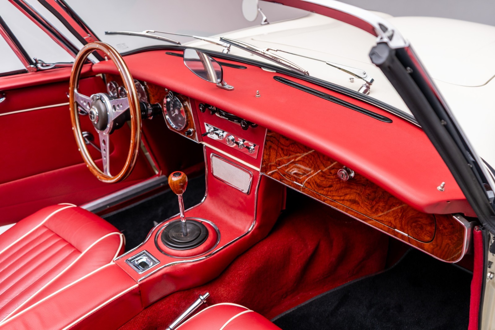 Austin-Healey-3000-1965-Convertible-31