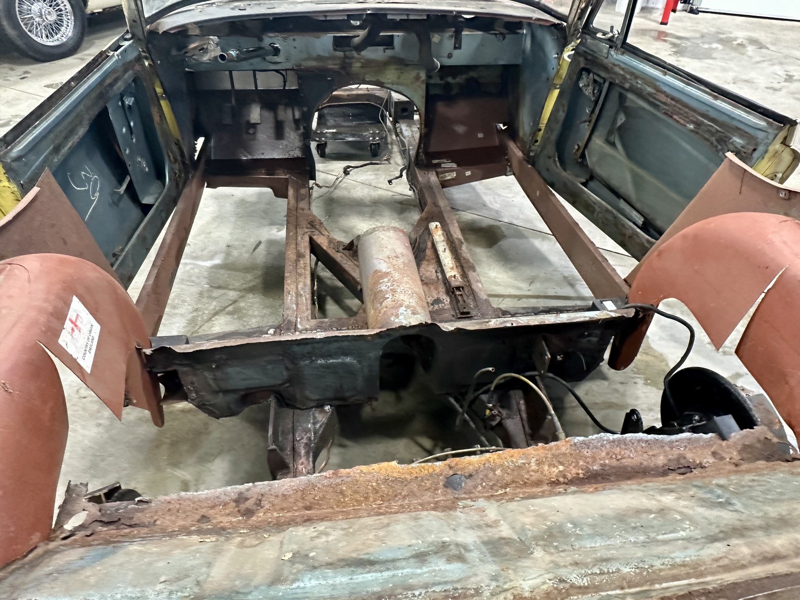 Austin-Healey-3000-1965-Convertible-8