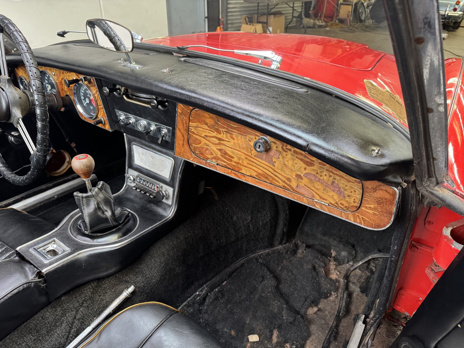 Austin-Healey-3000-1967-Convertible-23