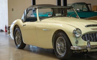 Austin-Healey-BT7-Roadster-1960-2-Door-Convertible-11