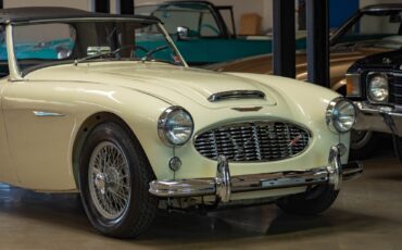 Austin-Healey-BT7-Roadster-1960-2-Door-Convertible-12