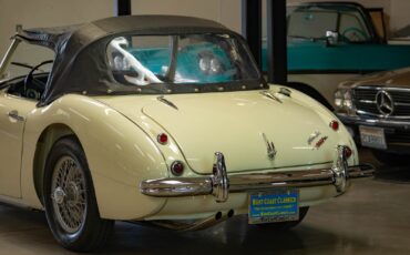 Austin-Healey-BT7-Roadster-1960-2-Door-Convertible-23